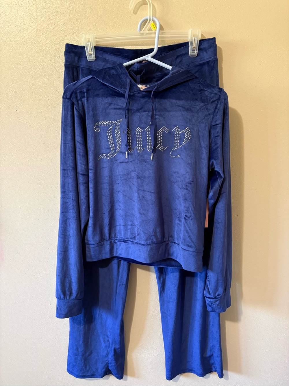 Juicy Couture Velour Tracksuit Royal Navy Womens size Medium NWT!!